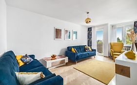 Apartament Mazurska z widokiem na morze